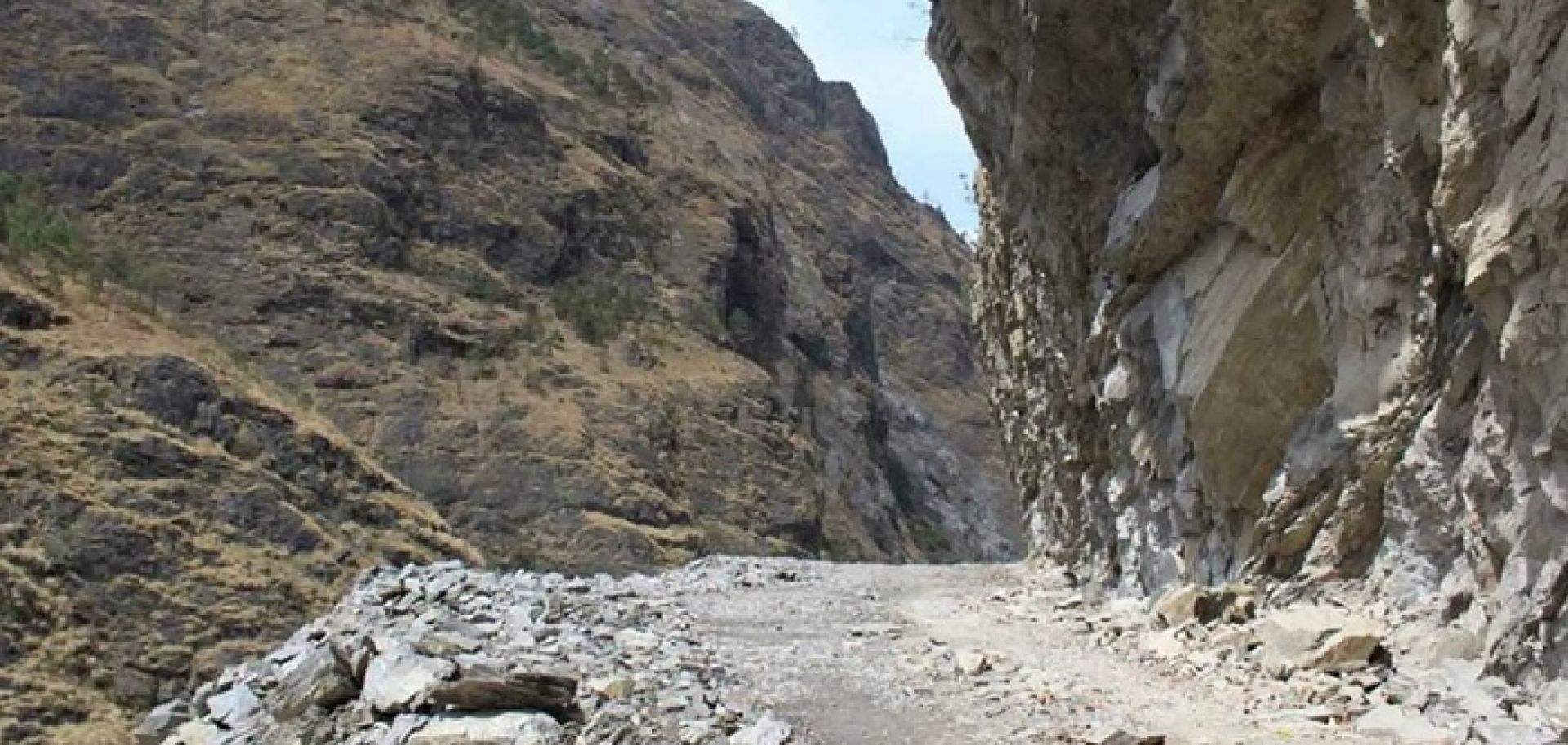 ठेक्का तोडिएपछि चीनसँग जोडिने ‘गल्छी–रसुवागढी’ सडक विस्तार थप अन्योल 